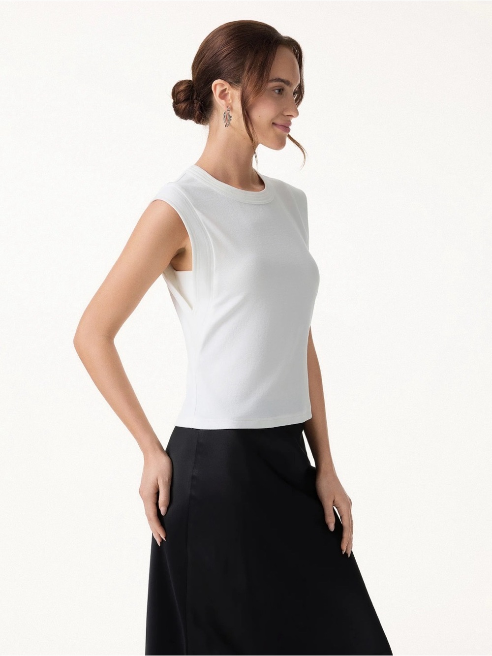 New OGL Soft Cotton Lyocell Cropped Wide Shoulder Tank Size Small